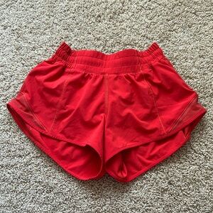 Lululemon hotty hot shorts 2 in